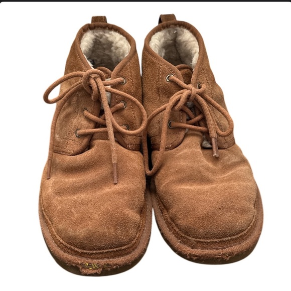 🟤 UGG Neumel Chestnut Suede Boots Men Size 11 - Picture 2 of 6